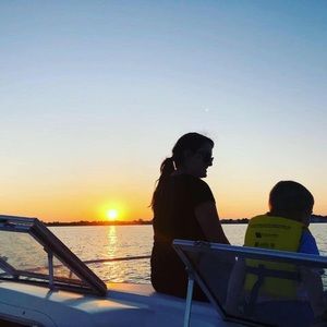 Meet your Posher, Ben bledi